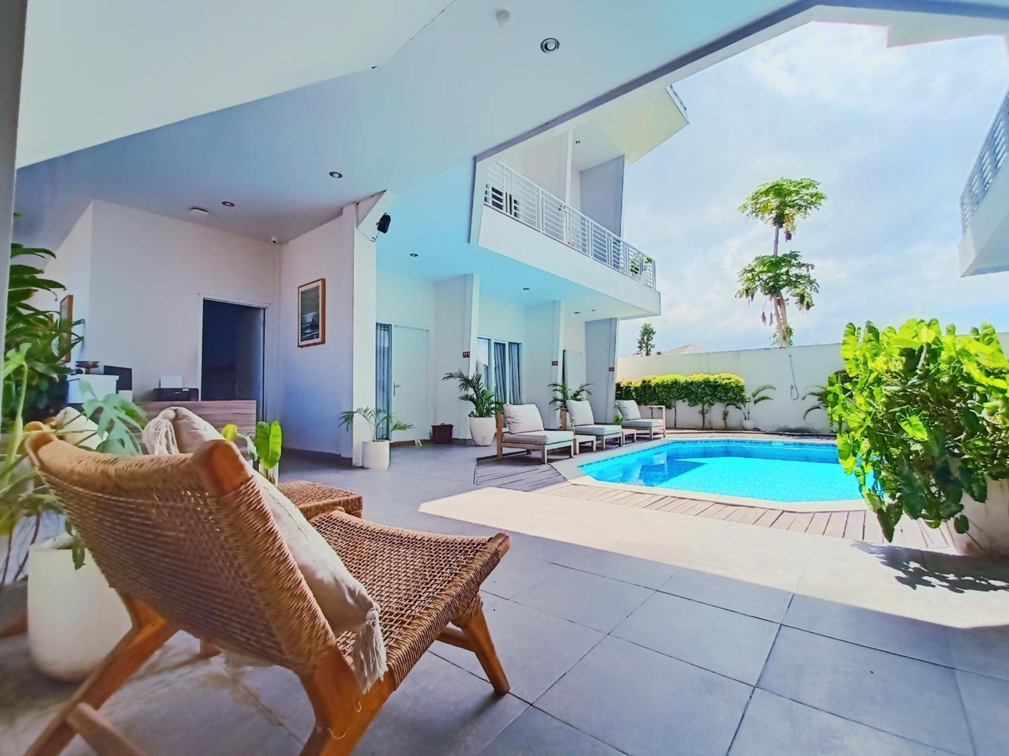 Casa Due Hotel Canggu  Exterior photo
